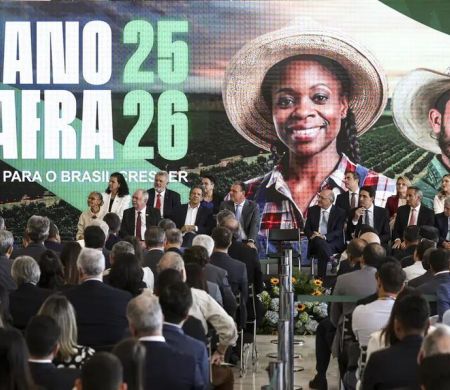 Plano Safra de R$ 516,2 bi para o agronegócio é lançado pelo governo