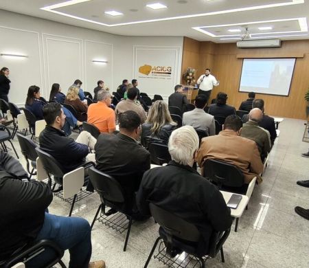 Prefeitura quer devolver vida ao Centro e une forças para recuperar comércio