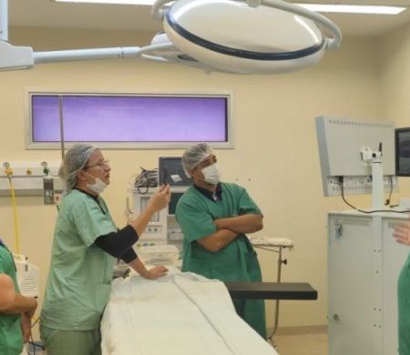 MS amplia tecnologia em cirurgias com 11 torres de videolaparoscopia