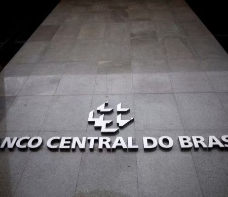 Suspeito de ataque hacker ao sistema que liga bancos ao PIX é preso