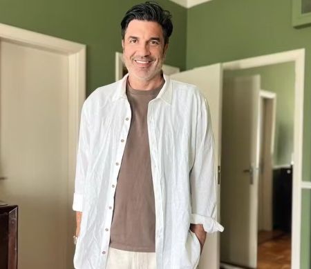 Após cirurgia para retirar tumor do pâncreas, Edu Guedes atualiza saúde 