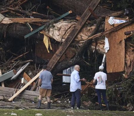 Já são 91 mortes pelas enchentes no Texas e previsão de mais chuva 