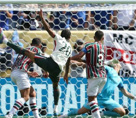 Com dois gols de brasileiro, Chelsea tira o Fluminense da final 