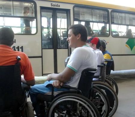 Recurso para atendimento especializado no Encceja Exterior vai até sexta