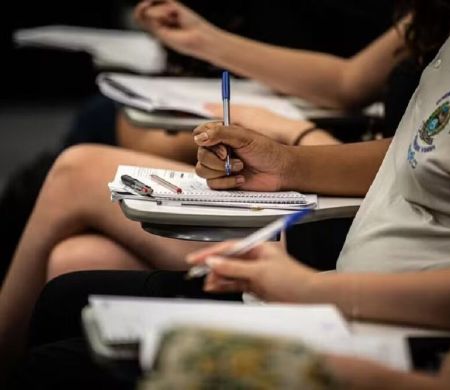 Com 2 de Dourados e 2 da Capital, conheça as 50 escolas com maiores notas do país