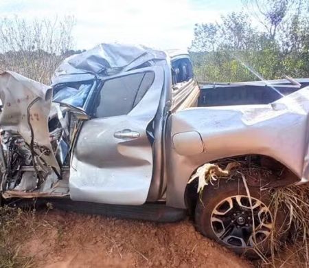 Homem de 72 anos morre ao capotar caminhonete na rodovia MS-040