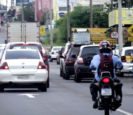 Detran e Bombeiros oferecem curso de pilotagem para frear onda de acidentes