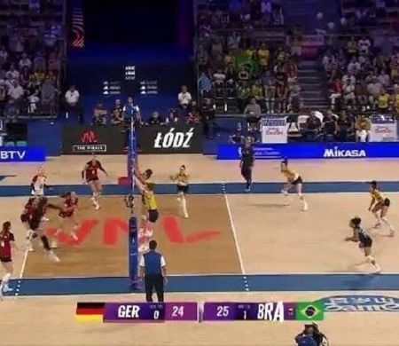 Brasil vence Alemanha por 3 a 0 e avança à semifinal daVNL