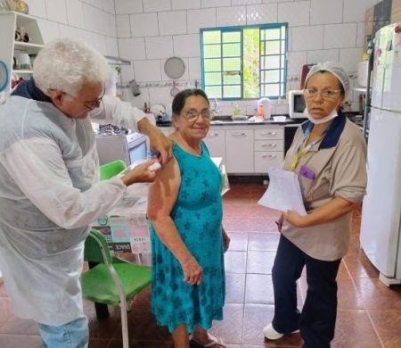 Plano emergencial aplica mais de 77 mil doses contra Influenza em MS