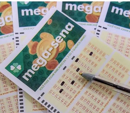 Prêmio da Mega-Sena acumula e sobe para R$ 35 milhões