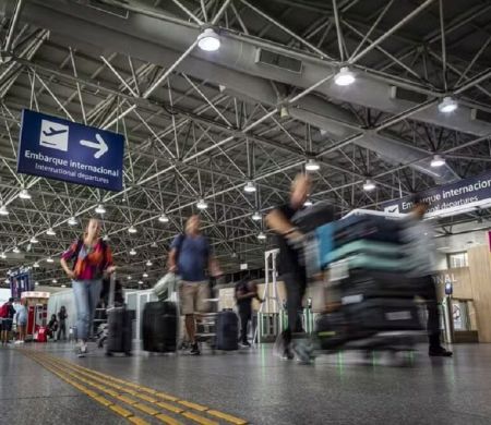 Número de passageiros no Brasil e exterior chega a 11,6 mi em julho, recorde do setor