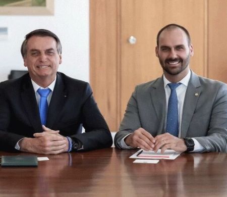 PF indicia Jair e Eduardo Bolsonaro em inquérito sobre atuação nos EUA