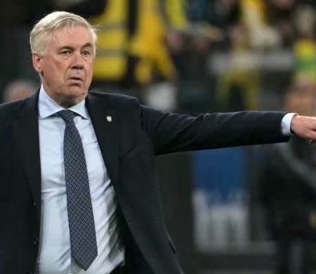 Ancelotti critica Uefa e Fifa por calendário: 