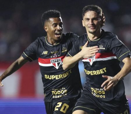 São Paulo vence o Atlético-MG e quebra jejum de cinco anos