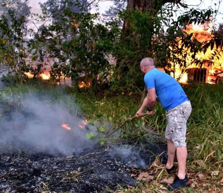 Incêndio ameaça Hospital do Pênfigo e casas de funcionários em Campo Grande