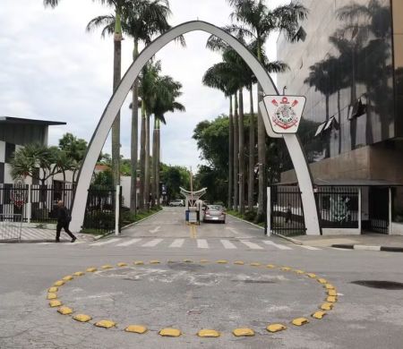 Em eleição indireta, Corinthians escolhe hoje presidente interino 