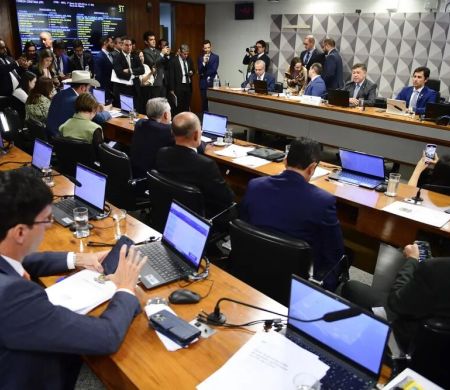 Integrantes da CPMI do INSS pedem depoimento de pessoa morta