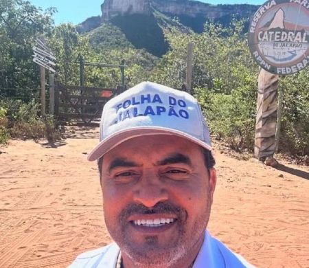 Por ordem do STJ, governador do Tocantins é afastado do cargo