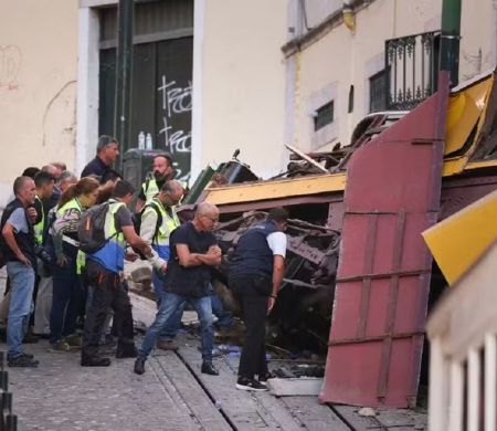 São dois os brasileiros vítimas do acidente com bonde em Lisboa 