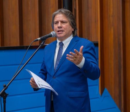 Assomasul atende pedido de Caravina e amplia pós-graduação em MS