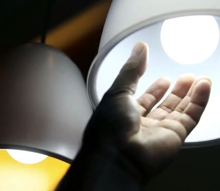 Conta de luz de graça para baixa renda vai à sanção presidencial