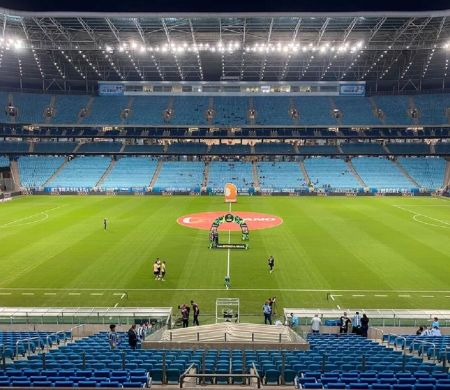 Vindos de jogos polêmicos, Grêmio e São Paulo jogam na Arena