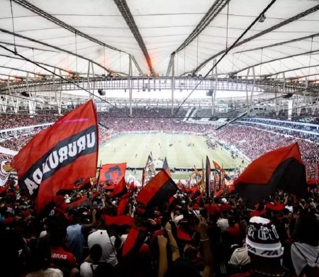 Flamengo recebe o Racing na 1ª partida por vaga na final da Liberta
