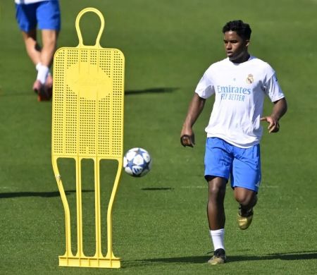 Proposta do Lyon anima Endrick e ele deve deixar o Real Madrid