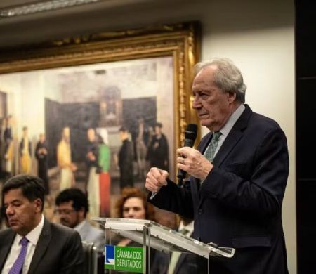 Maioria é favorável à PEC da Segurança Pública, aponta pesquisa 