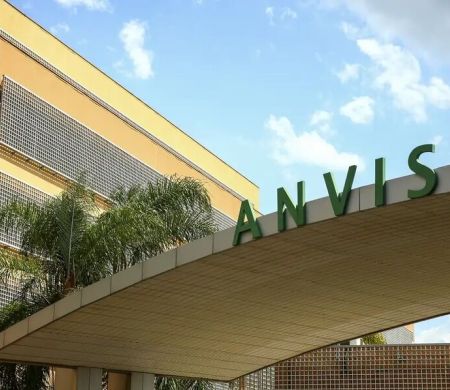 Anvisa determina a retirarada do mercado de 2 marcas de suplemento