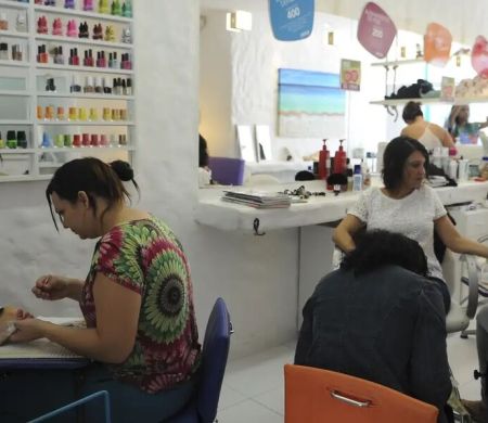 Apenas um em cada quatro trabalhadores por conta própria tem CNPJ