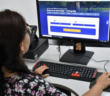 Campo Grande elimina papelada e digitaliza processos cartográficos