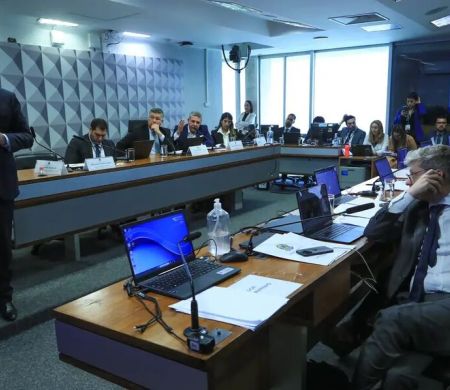 Sem consenso, CPMI do INSS não vota convocação de Jorge Messias