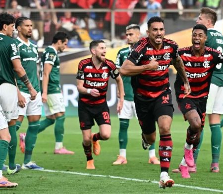 Flamengo vence Palmeiras em Lima e conquista a Libertadores