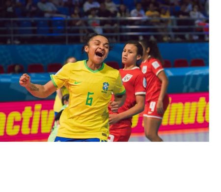 Seleção de futsal fecha 1ª fase da Copa do Mundo com 9 a 0 sobre Panamá