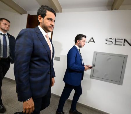 Messias faz corpo a corpo no Senado para tentar emplacar vaga no STF