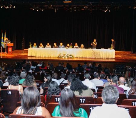 Para fortalecer o SUS, 803 novos conselheiros de saúde são empossados