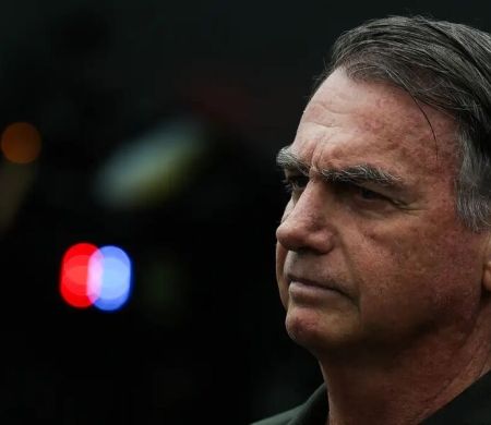 Bolsonaro passará por perícia médica nesta quarta-feira