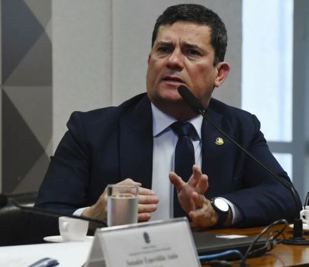 PF pode investigar Moro por coação em processo envolvendo ex-juiz&nbsp;