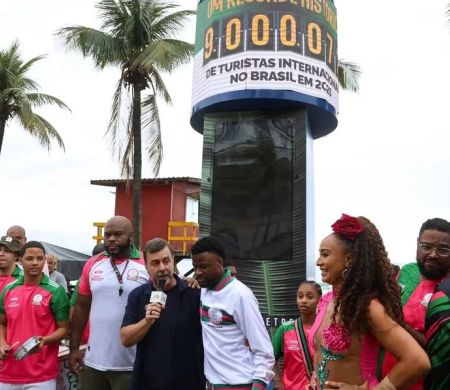 Brasil bate recorde de 9 milhões de turistas internacionais em 2025