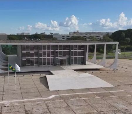 Reajuste de 8% para servidores do Judiciário em 2026 é sancionado por Lula