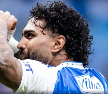 Acertado com o Peixe, Gabigol posta mensagem exaltando o Cruzeiro&nbsp;