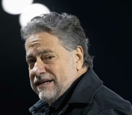 Casares é investigado por recebimento de R$ 1,5 mi e saques de contas do SP