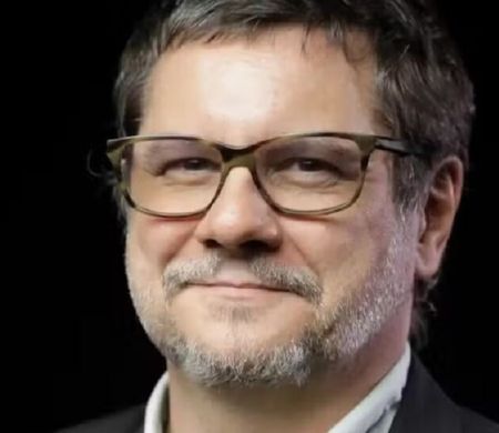Morre aos 47 anos o jornalista do Poder 360, Conrado Corsalette