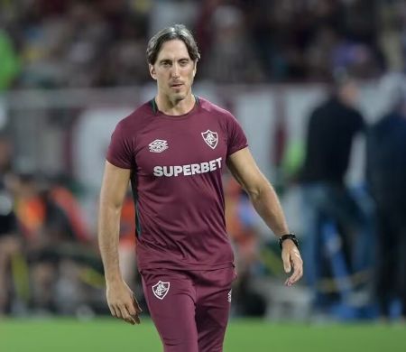 Técnico do Fluminense, Zubeldia passará por procedimento no coração