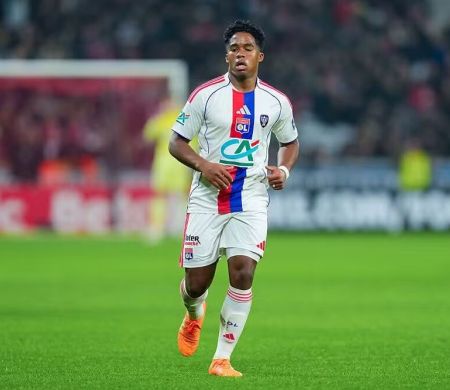 Jornal francês chama Endrick de 'prodígio' ao elogiar estreia do brasileiro