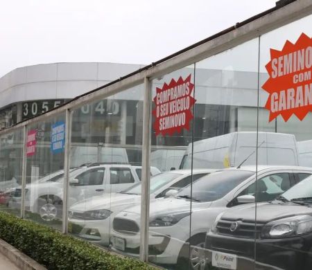 Financiamento de veículos fecha 2025 com 7,3 milhões de unidades
