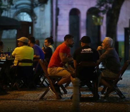 Para o IBGE, setor de serviços do Brasil recua 0,1% em novembro