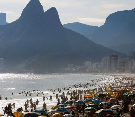 Turismo no Brasil teve faturamento recorde de R$ 185 bi no ano passado
