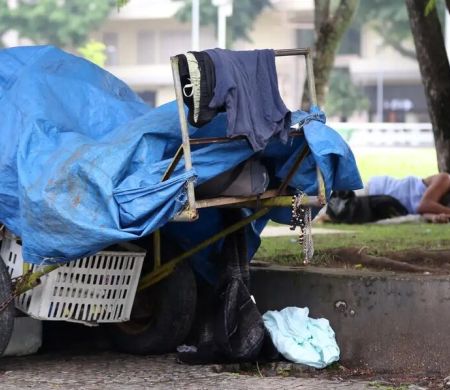 Estudo da UFMG aponta mais 365 mil pessoas em situação de rua no país